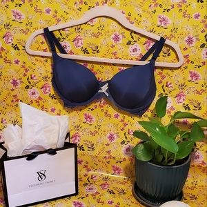 34C blue lace Victoria's Secret Dream Angels Push-Up bra